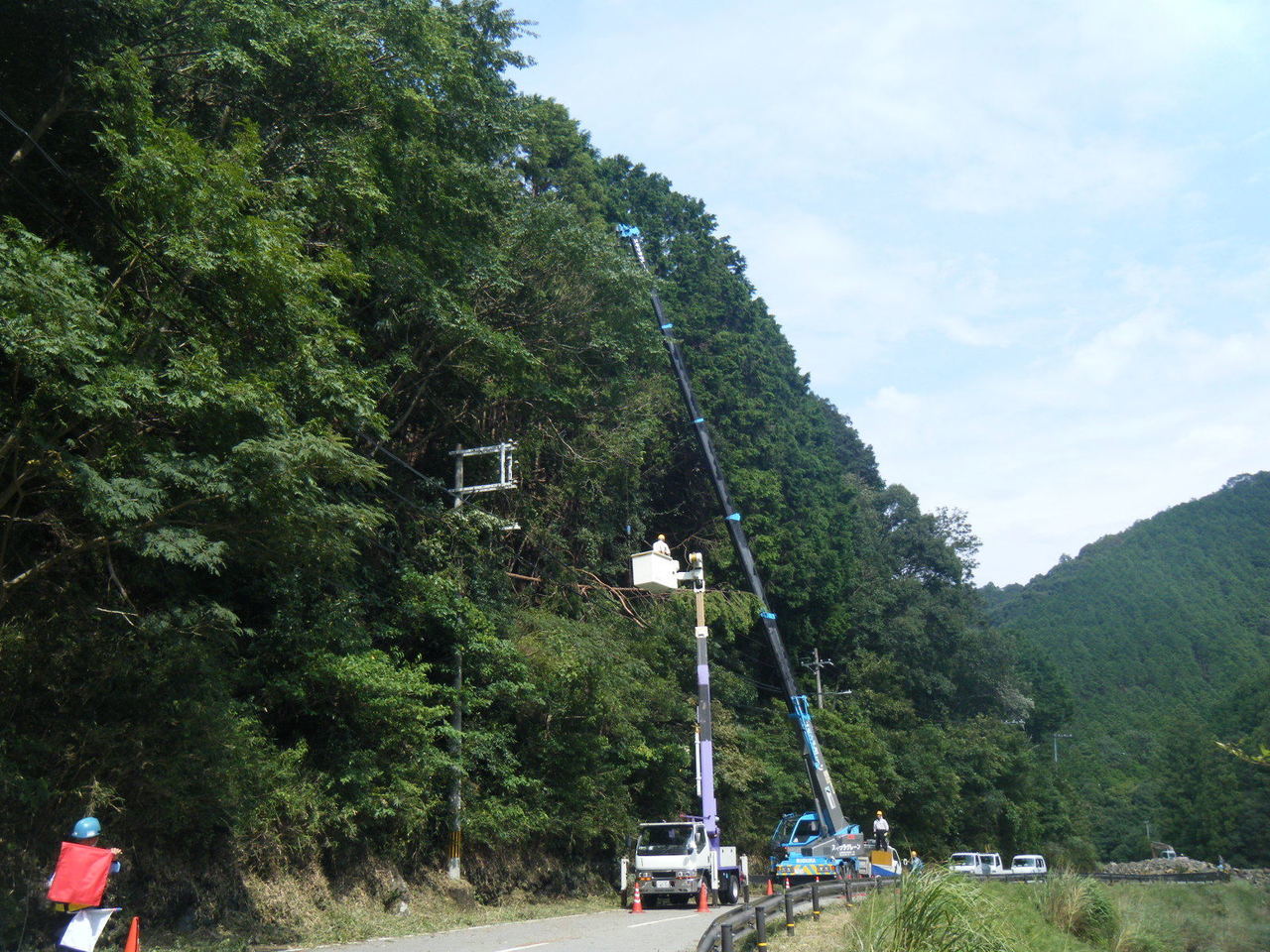 テクノ　復旧作業